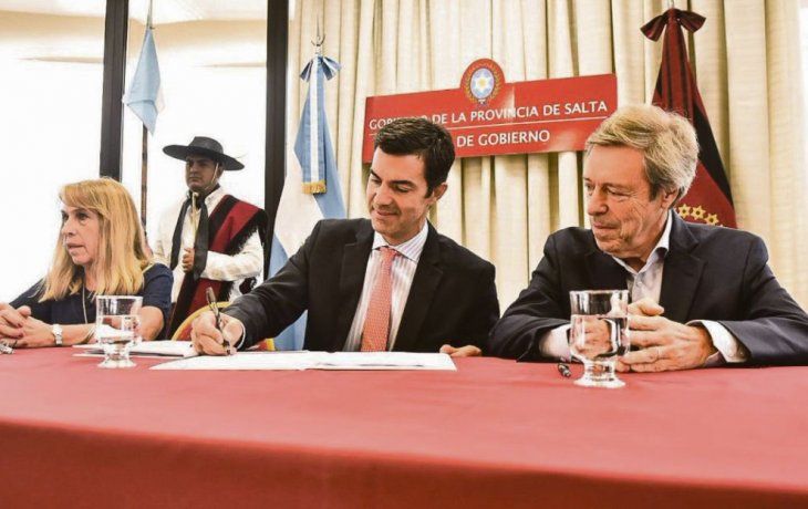 CAMINO. Significa iniciar un camino que llegará inexorablemente al trabajo de la explotación no convencional, dijo ayer Urtubey.