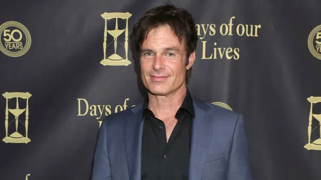 Patick Muldoon integró la banda The Sleeping Masses.