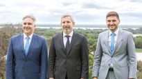 Martín Llaryora, Rogelio Frigerio y Maximiliano Pullaro.&nbsp;