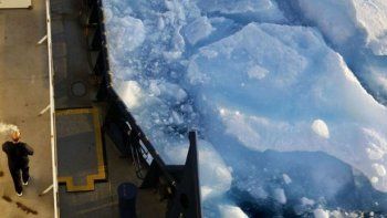 Encuentran bacterias que descomponen el petróleo y el diésel
