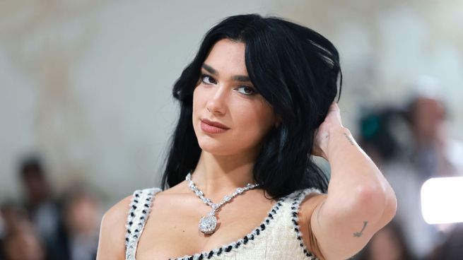 Dua Lipa se presentará el 7 y 8 de noviembre en el estadio de River Plate como parte de su “Radical Optimism Tour”.