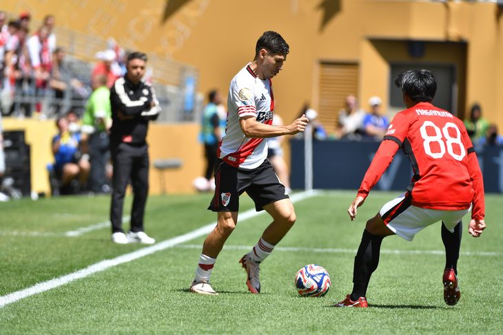 River quiere sella su clasificación a octavos de final. River quiere sella su clasificación a octavos de final.