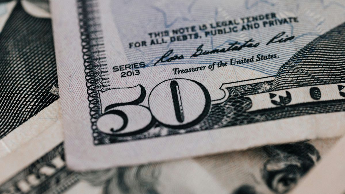 Laundering: 30% of the money that came in is already out of the banks