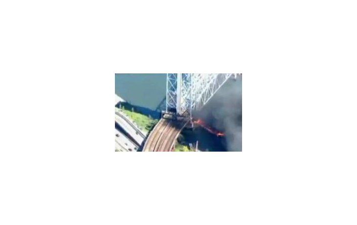 El puente ferroviario une los barrios neoyorquinos de Harlem y Manhattan.