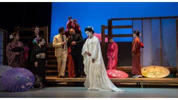 ámbito.com | Madama Butterfly, compuesta por Giacomo Puccini hace más de un siglo y puesta en escena por la compañía Juventus Lyrica para cerrar la temporada en el Teatro Avenida.