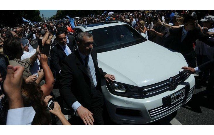 La custodia presidencial vuelve a la Casa Militar