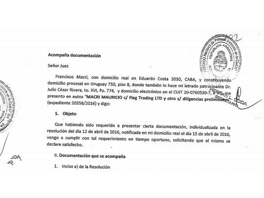 Facsímil del escrito original presentado por Francisco Macri ante la Justicia para intentar desligar a su hijo Mauricio del escándalo surgido con los Panamá Papers.