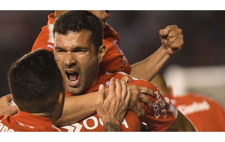 Independiente recibe a Libertad.