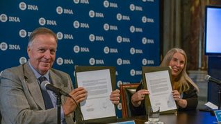 El Gobierno y el Banco Nación firmaron un convenio para promover la eficiencia energética.