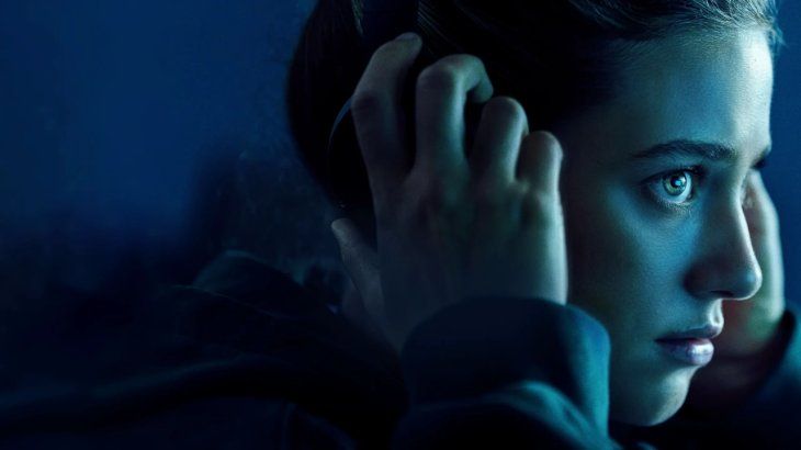 La moderación de los portales de internet muestra lo más oscuro que suben los usuarios.