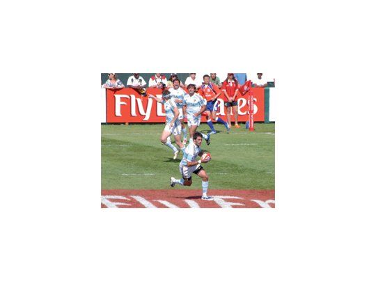 Match. El equipo argentino ya está en Dubai donde el viernes jugará contra Fiji, ganador en la Gold Coast.