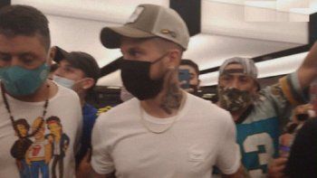 dario benedetto llego al pais y dio detalles de como se forjo su vuelta a boca