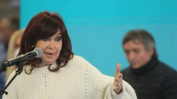 cristina kirchner: a los que nos dejaron este muerto, les pido responsabilidad