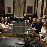 Javier Milei se reunió con representantes de CAEME. Javier Milei se reunió con representantes de CAEME.