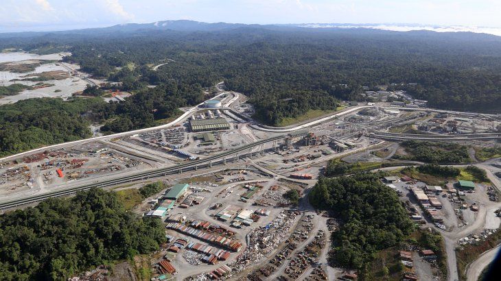 La mina panameña es uno de los activos emblemáticos de la empresa FQM y arroja alrededor del 1,5% de la producción mundial de cobre. La mina panameña es uno de los activos emblemáticos de la empresa FQM y arroja alrededor del 1,5% de la producción mundial de cobre.