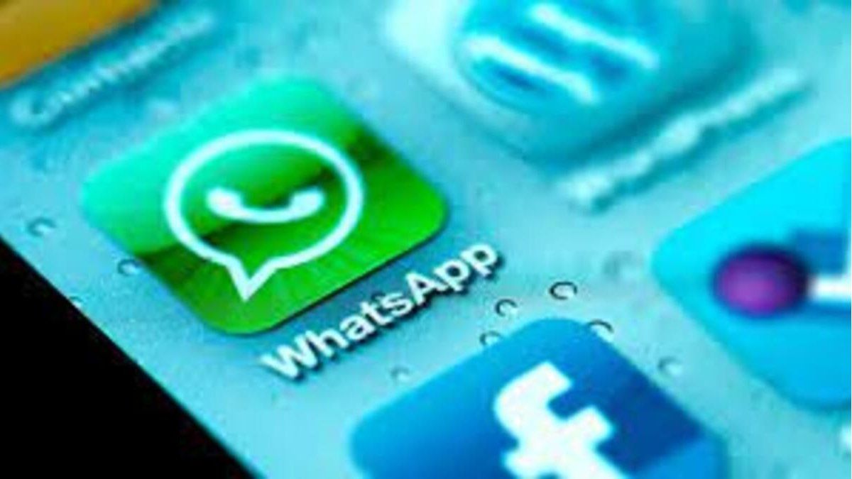 Facebook y WhatsApp planean "miles" de despidos en todo el mundo