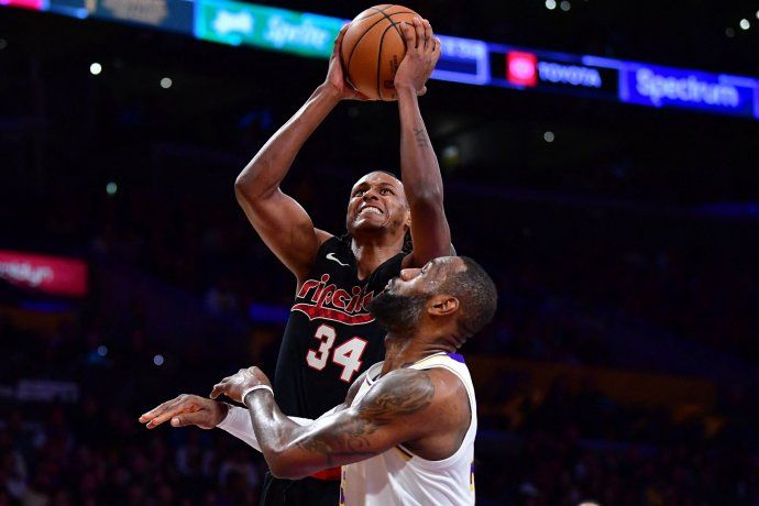 El contrato que cerró la NBA por derechos audiovisuales durará once años, tendrá un valor de u$s 76.000 millones , lo que equivale a casi u$s 7.000 millones. El nuevo importe es 2,5 veces más que el precio actual.