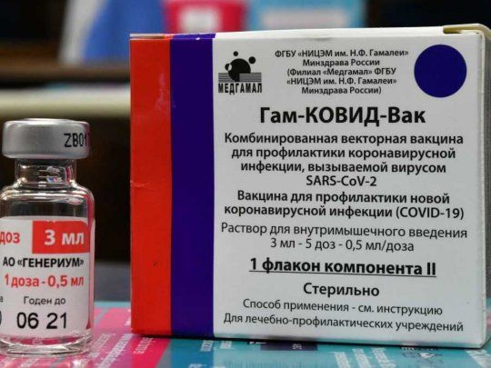 Rusia asegura que la vacuna Sputnik V protege contra el coronavirus por al menos un año.&nbsp;