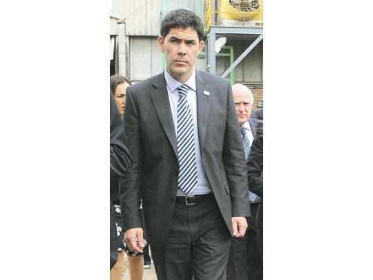 Alejandro Ramos, un político con experiencia como intendente de la ciudad santafesina de Granadero Baigorria, reemplazará a Juan Pablo Schiavi como secretario de Transporte. Desde esa función había desarrollado argumentos sobre esa área que adelantan su pensamiento. Su referencia política es nacional por sus relaciones con Julio De Vido.