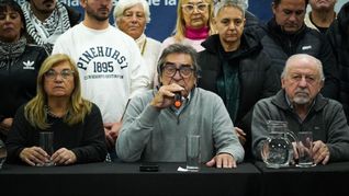 Hugo Godoy y Hugo Yasky durante la conferencia de prensa de este lunes. Hugo Godoy y Hugo Yasky durante la conferencia de prensa de este lunes.
