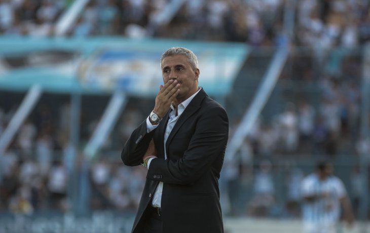 Crespo dirigió su primer partido en el Halcón.&nbsp;