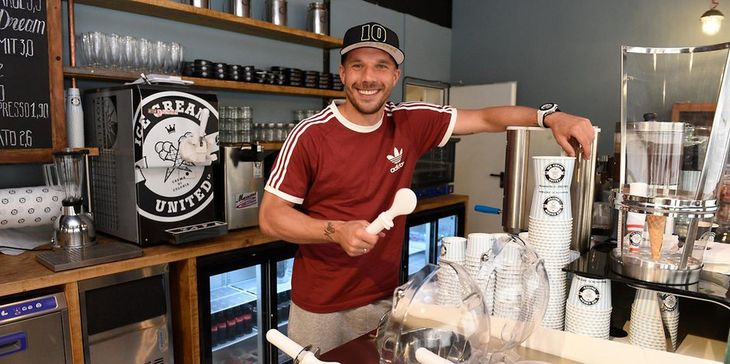 Their ice creams were sold during matches at the FC Colonia stadium. Their ice creams were sold during matches at the FC Colonia stadium.