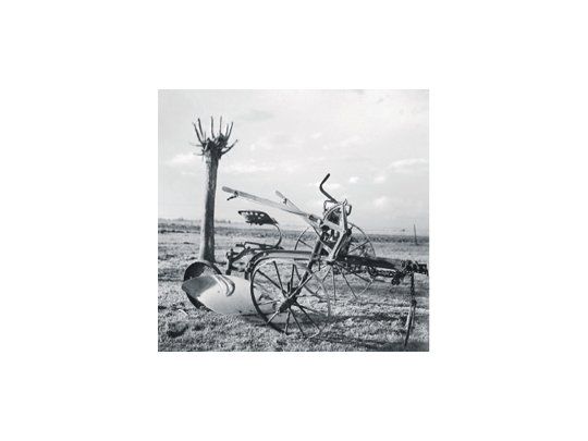 Una muestra dedicada a revelar imágenes inéditas de Annemarie Heinrich, a partir de negativos 6x6 de su archivo particular.