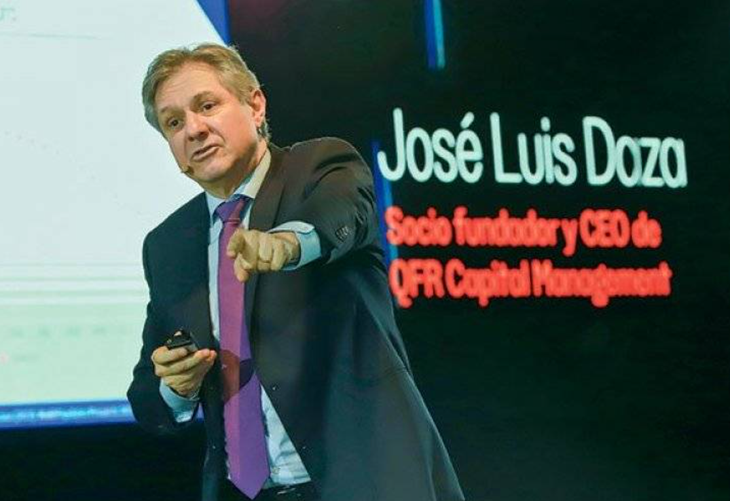 Daza was on the verge of becoming an official in the Chilean Ministry of Economy Daza was on the verge of becoming an official in the Chilean Ministry of Economy