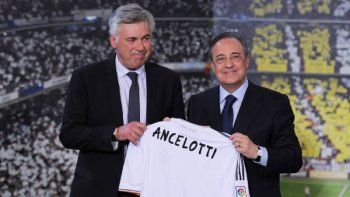 Ancelotti renovó con el Real Madrid y no dirigirá a Brasil.