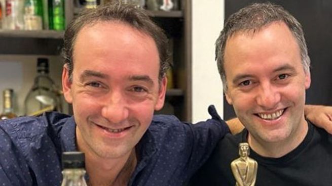 Francisco Adorni junto a su hermano Manuel, portavoz presidencial.