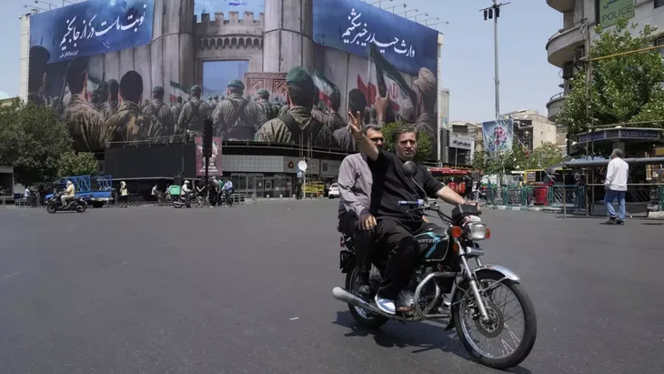 El especialista aseguró que los supermercados están abastecidos y que la población mantiene sus rutinas pese al conflicto. El especialista aseguró que los supermercados están abastecidos y que la población mantiene sus rutinas pese al conflicto.