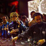 La banda venezolana llega al país. La banda venezolana llega al país.