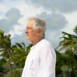 De Niro invirtió un patrimonio de USD 250 millones en la construcción del complejo. De Niro invirtió un patrimonio de USD 250 millones en la construcción del complejo.