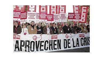 Los principales sindicatos españoles convocaron a una marcha contra la reforma laboral de Rajoy.