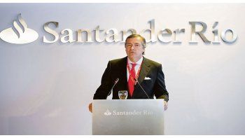 agasajo. Enrique Cristofani habló ayer sobre el banco y el país en el tradicional brindis de fin de año con periodistas.