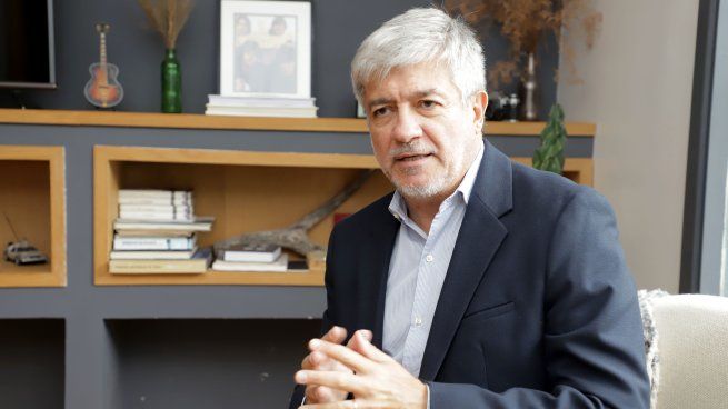 Ricardo Delgado: “Decime cuántos dólares tenés, y te digo si es necesario o no poner restricciones” Ricardo Delgado: “Decime cuántos dólares tenés, y te digo si es necesario o no poner restricciones”