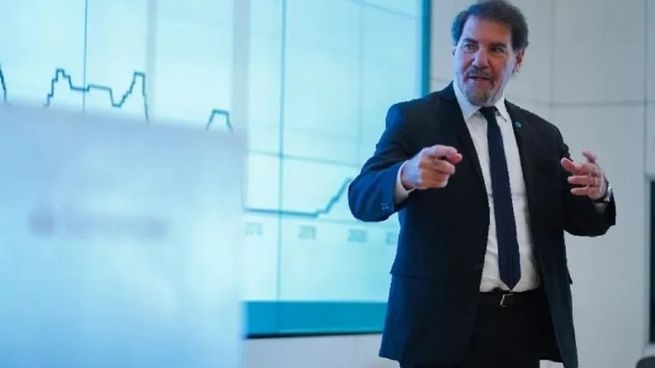 Claudio Zuchovicki analizó el nuevo paradigma de la economía argentina.