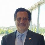 La medida establece que Gowland continuará en simultáneo con su cargo como embajador en la Mancomunidad de Australia. La medida establece que Gowland continuará en simultáneo con su cargo como embajador en la Mancomunidad de Australia.