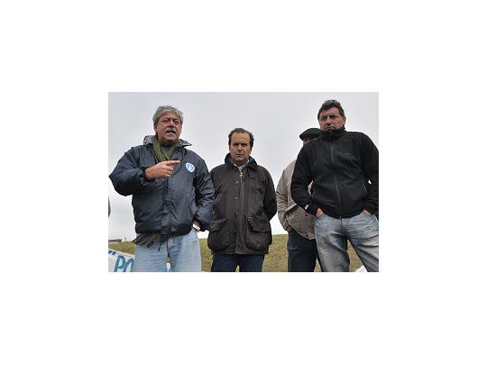 A la izquierda Eduardo Buzzi y a la derecha Omar Príncipe.