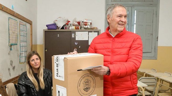 voto juan schiaretti cordoba 2.jpg