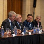 Juan Pazo se reunió con autoridades de la CAME y discutieron la reforma impositiva. Juan Pazo se reunió con autoridades de la CAME y discutieron la reforma impositiva.