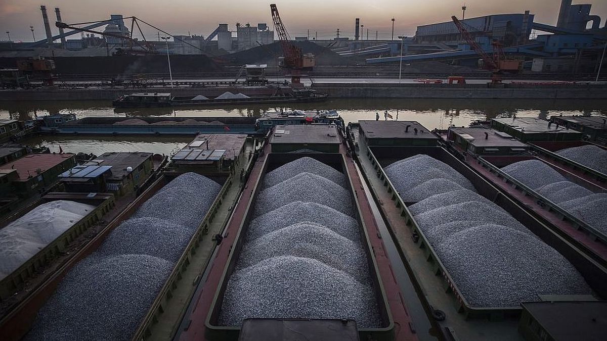 Primeros frutos del acuerdo: China suspende las restricciones a la exportación de minerales críticos a EEUU