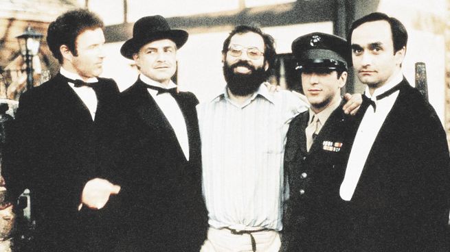El padrino. James Caan, Marlon Brando, Francis Coppola, Al Pacino y John Cazale, hace medio siglo.