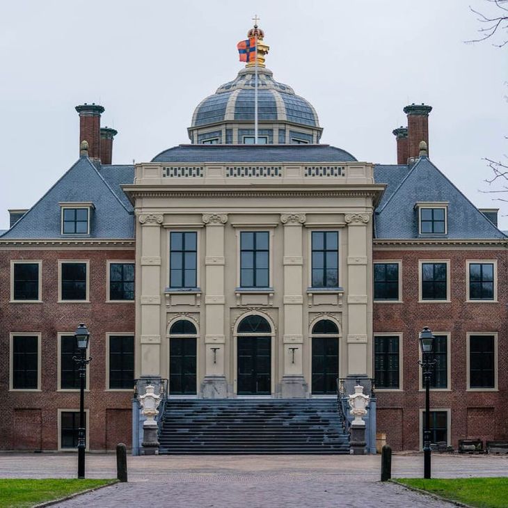 Fachada Palacio Huis ten Bosch.