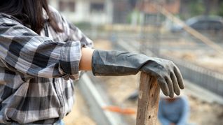 Desde la Cámara de Comercio y Servicios, advierte que flexibilizar no es lo mismo que reducir y plantean que los Consejos de Salarios deben discutir el futuro del trabajo, no solo salarios. Desde la Cámara de Comercio y Servicios, advierte que flexibilizar no es lo mismo que reducir y plantean que los Consejos de Salarios deben discutir el futuro del trabajo, no solo salarios.