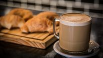 tres opciones para disfrutar de las mejores medialunas y cafes en buenos aires