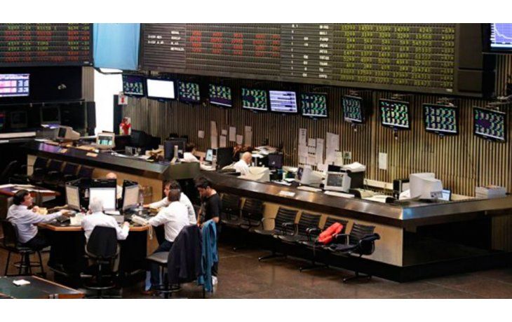 ámbito.com | Pese al optimismo por comicios, el Merval bajó un 0,6% en la semana y cortó racha de cuatro alzas en fila