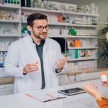 el gobierno digitaliza la entrega de medicamentos en farmacias y elimina registros en papel el gobierno digitaliza la entrega de medicamentos en farmacias y elimina registros en papel