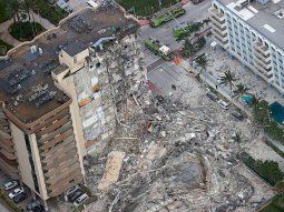 se eleva a 96 el numero de muertos por el derrumbe de un edificio en miami