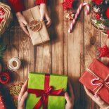 La IA compartió los mejores regalos para hacer a mano y dar en Navidad. La IA compartió los mejores regalos para hacer a mano y dar en Navidad.